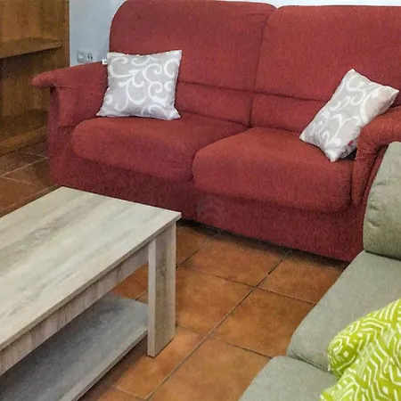 Holiday home 4 Bedroom Beautiful In Ortigueira